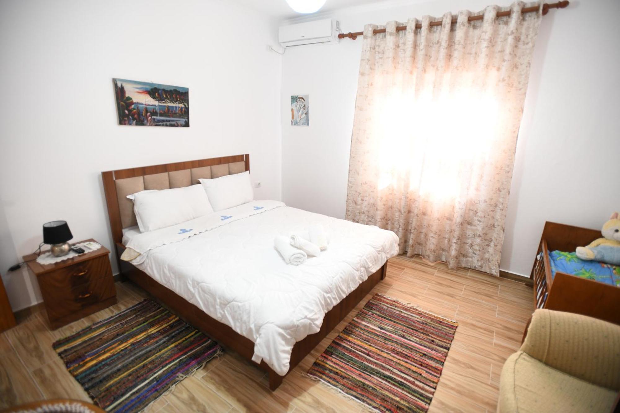 Guest House Luli Berati Exterior foto