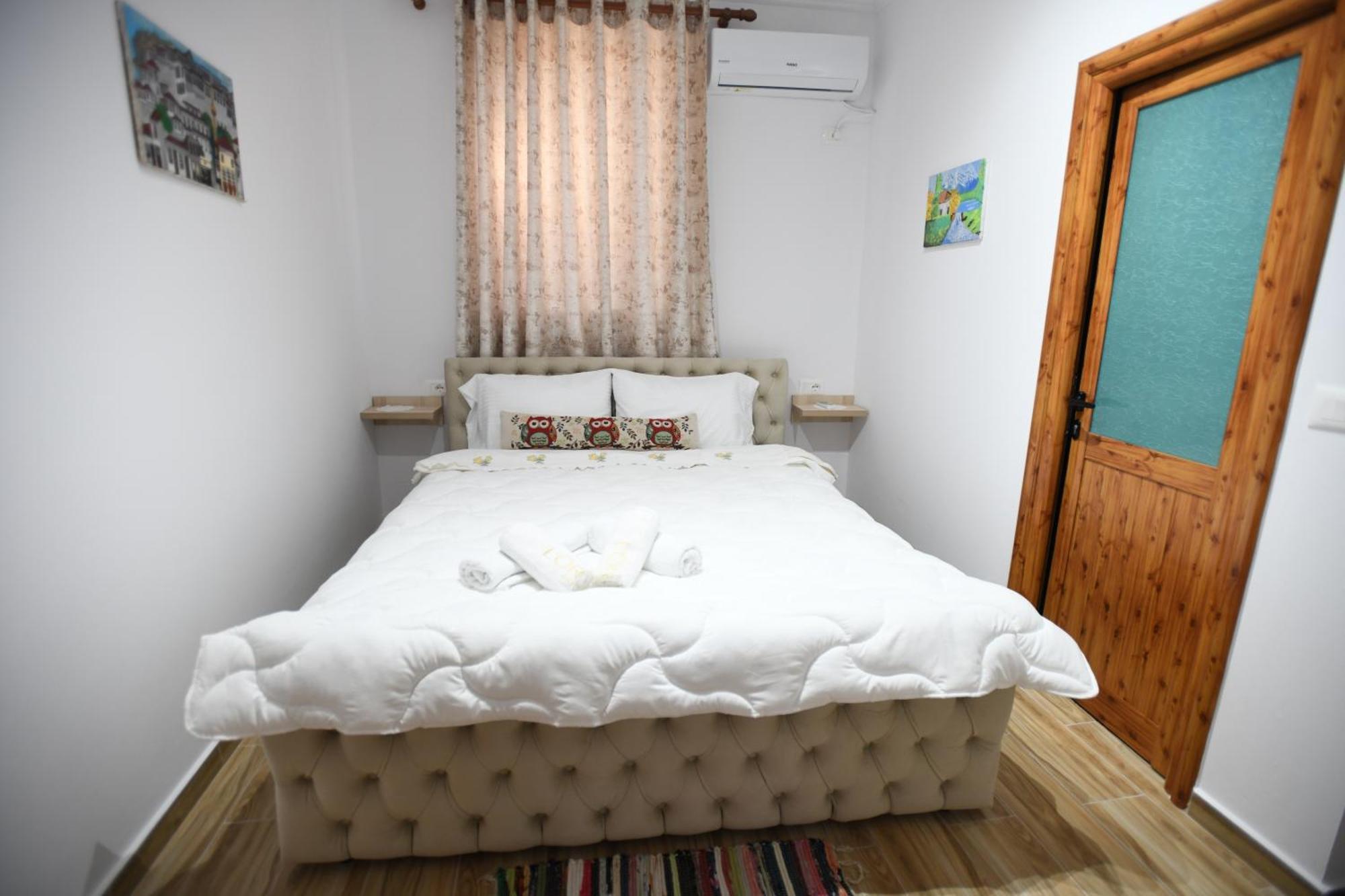 Guest House Luli Berati Exterior foto