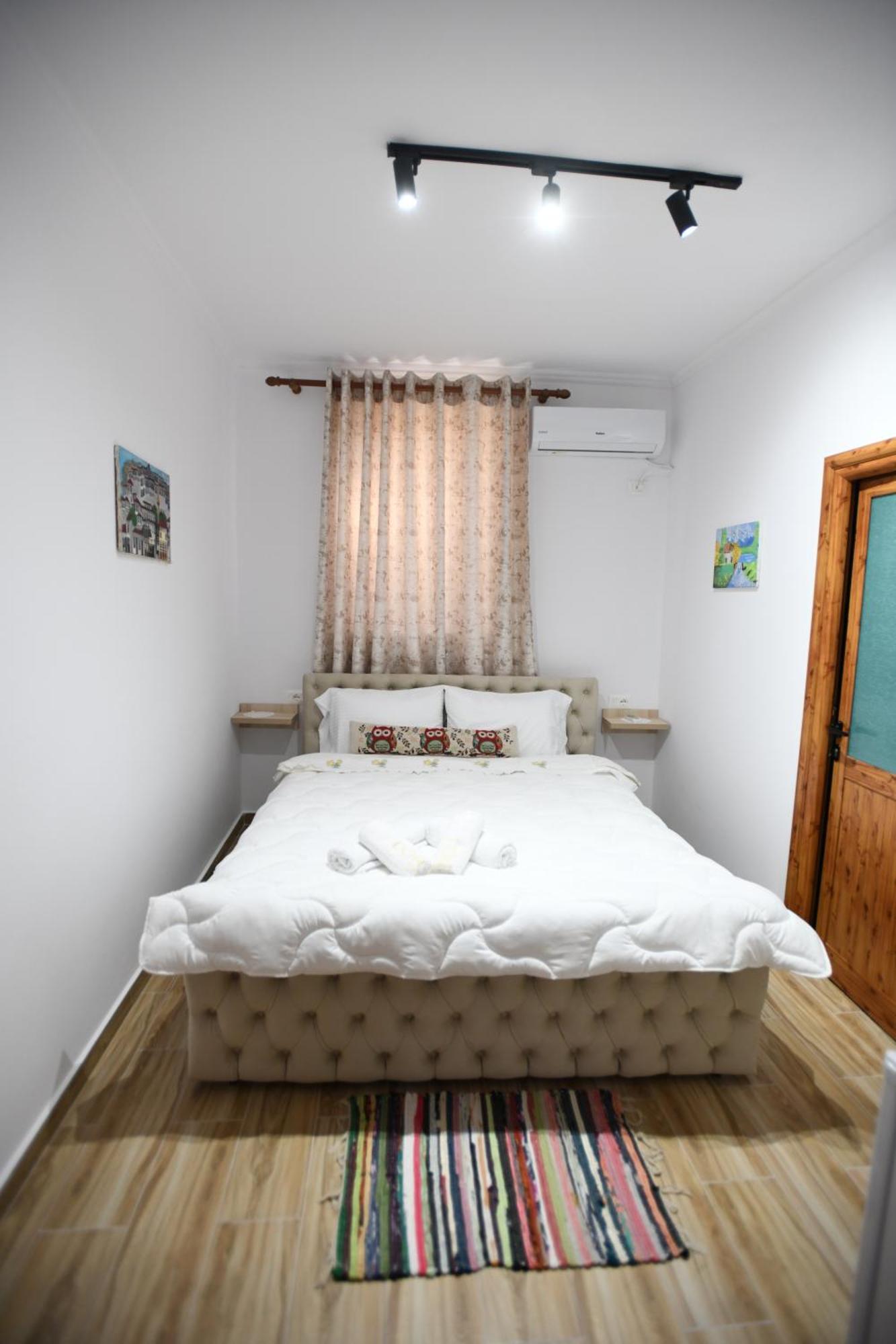 Guest House Luli Berati Exterior foto