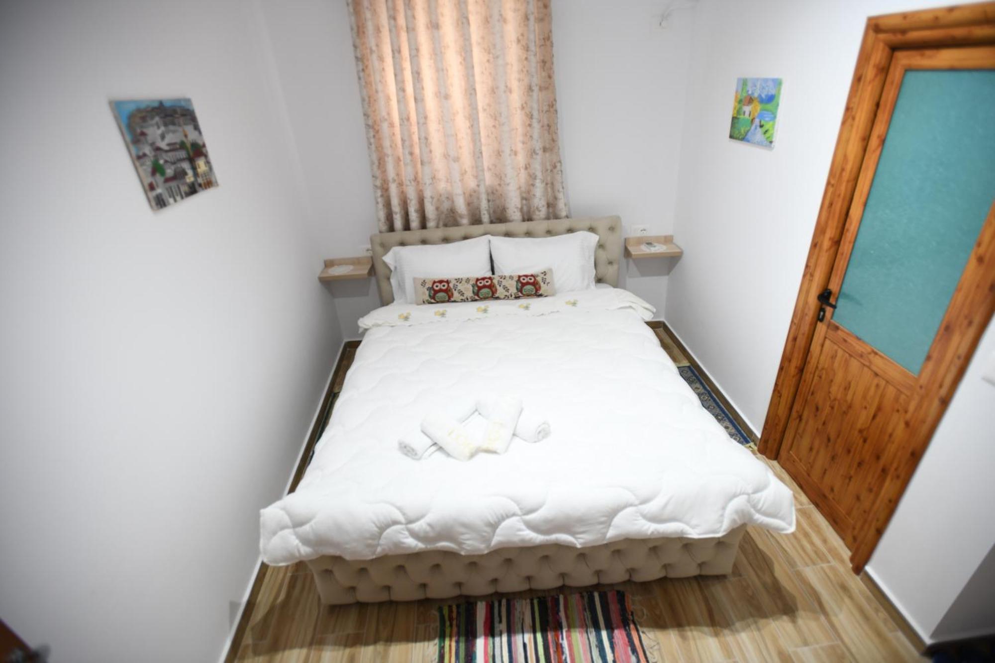 Guest House Luli Berati Exterior foto